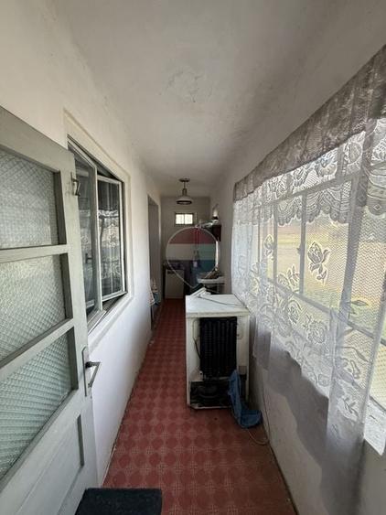 Casă individuală cu 6 camere cu Teren 433 Mp în Sud