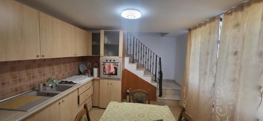 Duplex cu 4 camere cu Teren 500 Mp în Schinteiești