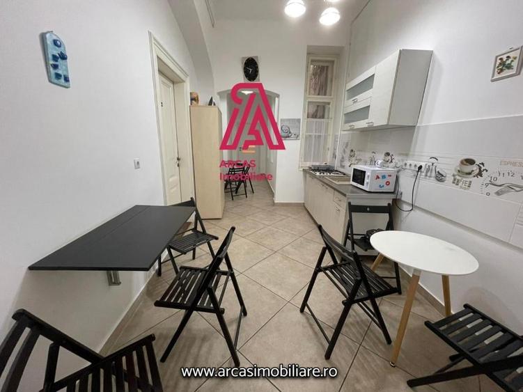 Apartament cu 3 camere decomandat, mobilat în Ultracentral