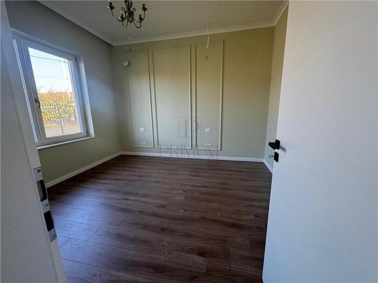 Duplex cu 3 camere cu Teren 320 Mp în Moșnița Nouă