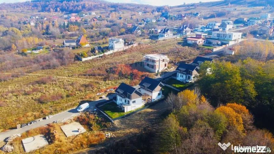 Casă cu 7 camere cu Teren 350 Mp în Sălicea