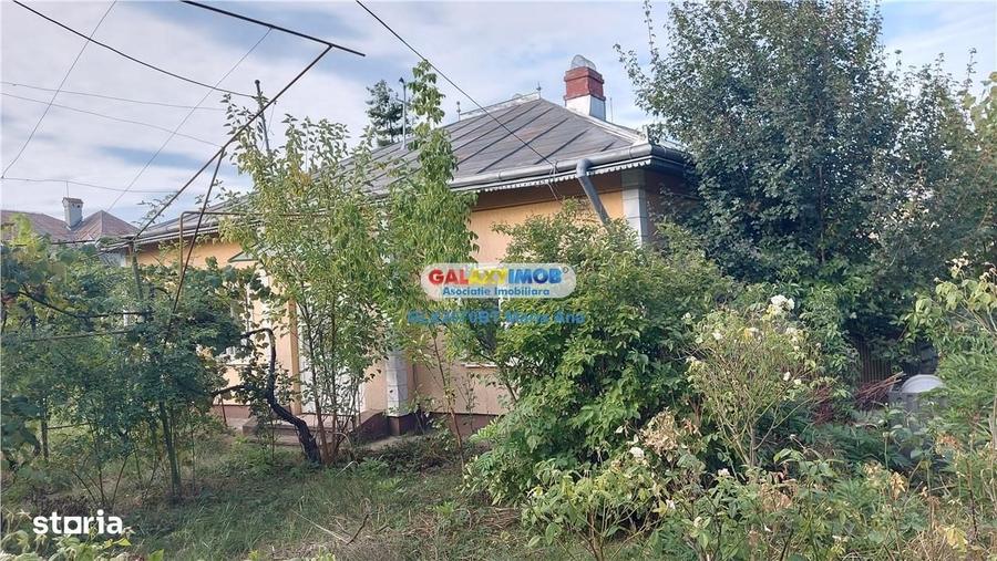 Casă cu 4 camere în Ultracentral