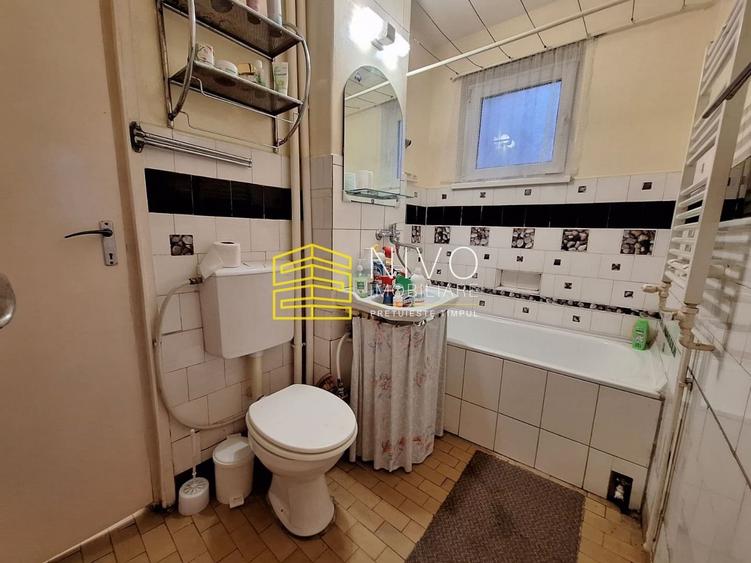Apartament cu 3 camere semidecomandat în Budai