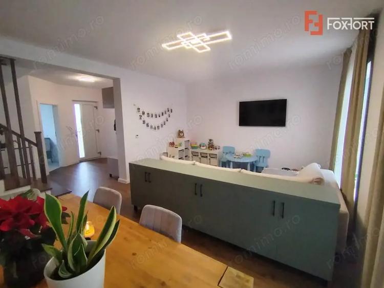Duplex cu 4 camere de vanzare in localitatea Giroc - 12