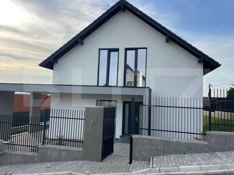 Casă cu 4 camere cu Teren 520 Mp în Sâncraiu de Mureș