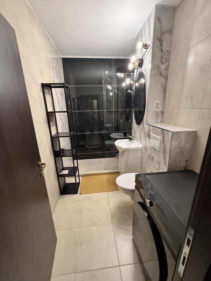 Apartament cu 2 camere semidecomandat în Sânpetru