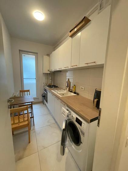 Apartament cu 2 camere decomandat în Militari
