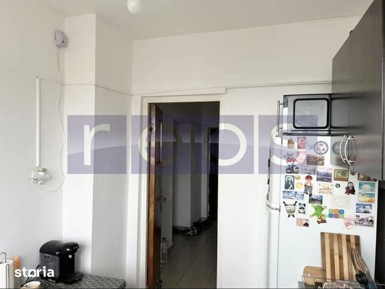 Apartament cu 2 camere decomandat în Titan