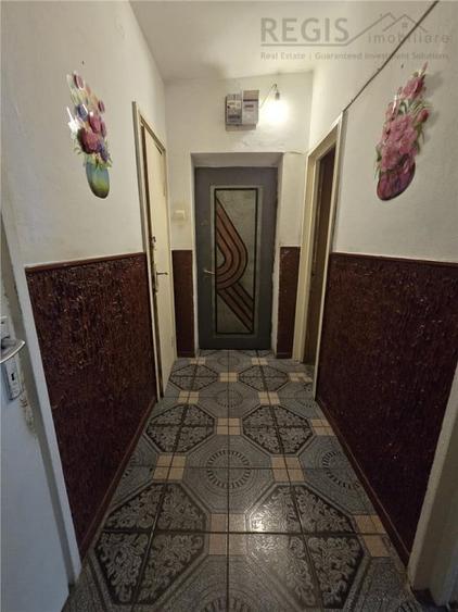 Apartament cu 4 camere semidecomandat în Stupini