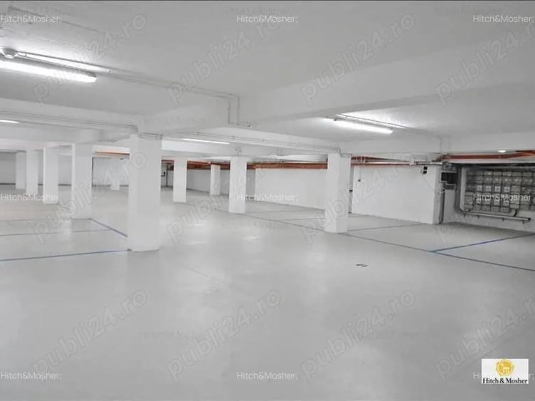 Spațiu comercial, de 90 mp, în Central