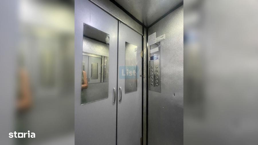 Apartament cu 3 camere semidecomandat în Micro IV