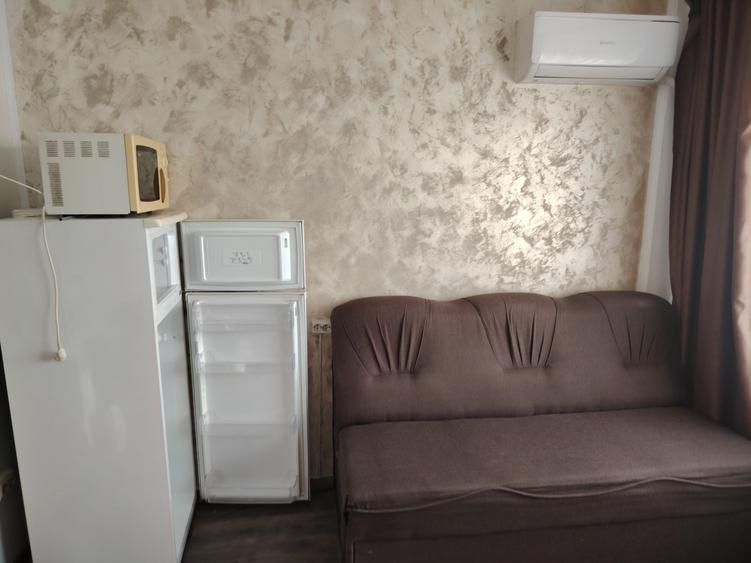 Pers fizica inchiriez camera camin - 1