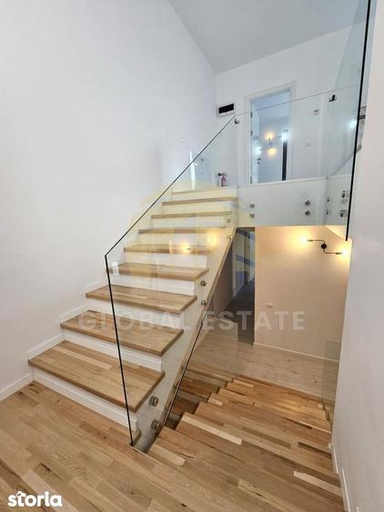 Casă cu 6 camere cu Canalizare în Tei