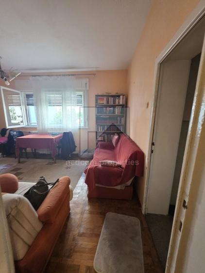 Casă individuală cu 5 camere cu Canalizare în Doamna Ghica