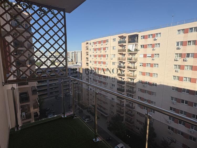 Apartament cu 3 camere în Theodor Pallady