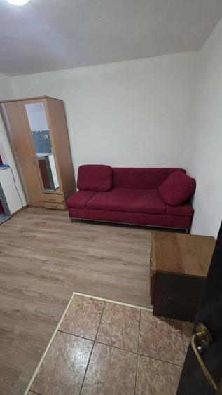 Garsonieră semidecomandată în Rogerius