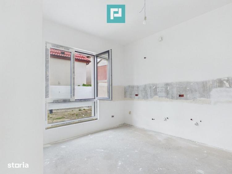 Casă cu 4 camere în Pârneava