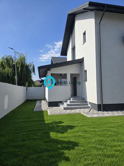 Casă individuală cu 4 camere cu Canalizare în Central
