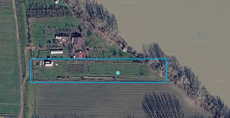 Teren Construcții intravilan de 4400 mp, în Țuglui
