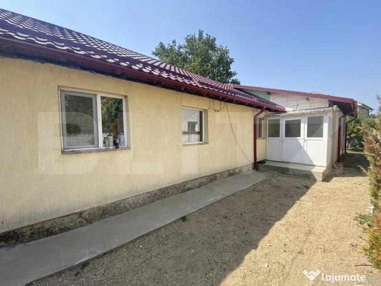 Casă cu 4 camere cu Teren 380 Mp în 1 Mai