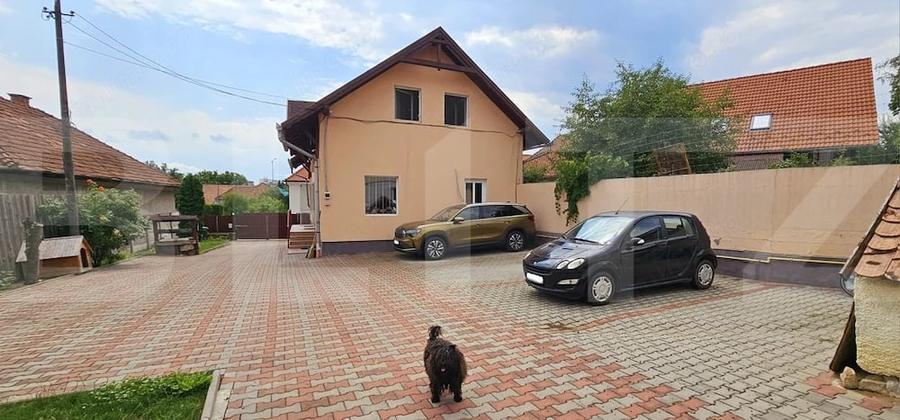 Casa moderna si spatioasa in inima orasului Sfantu Gheorghe,langa piata Kalvin - 4
