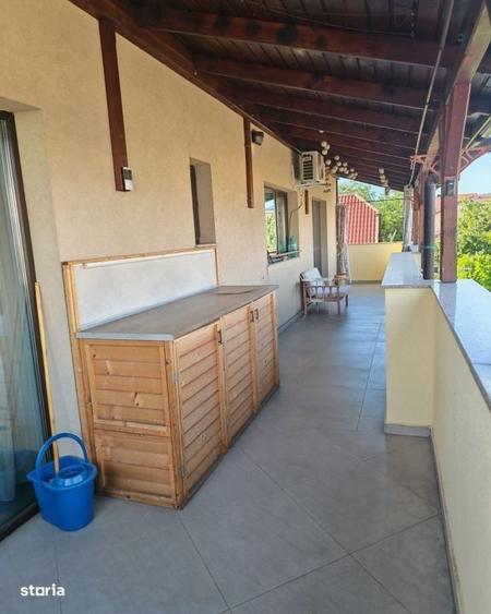Apartament cu 4 camere în Între Lacuri