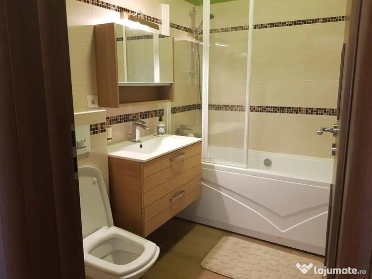 Apartament cu 2 camere decomandat în Primo