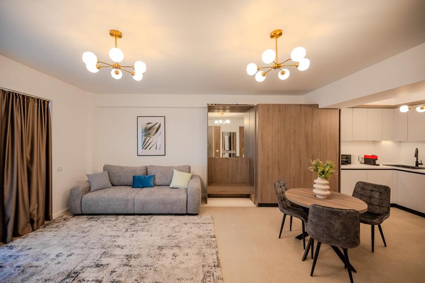 Apartament cu 2 camere decomandat în Mamaia-Sat