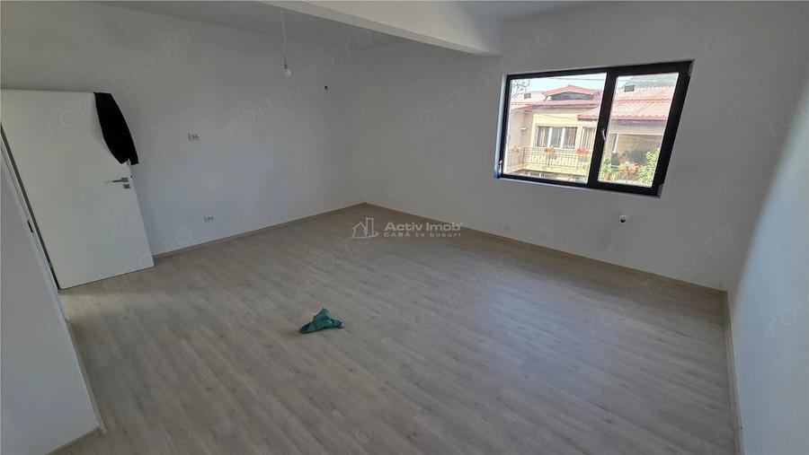 Casă cu Teren 115 Mp în Alexandriei