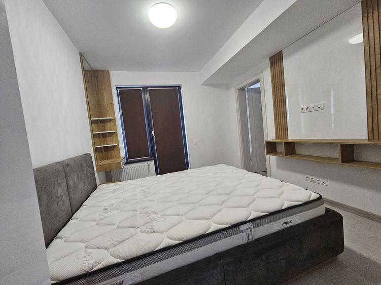 Apartament cu 3 camere decomandat, mobilat în Pipera