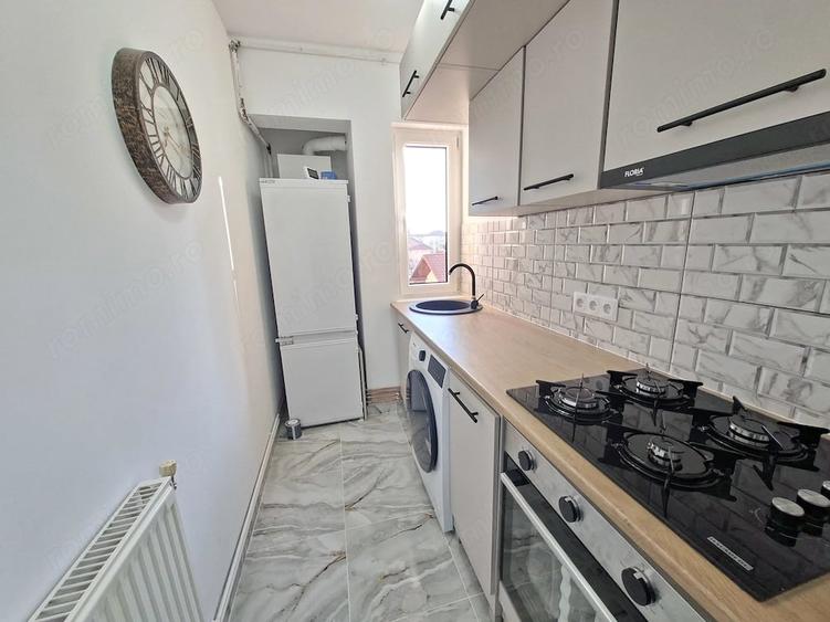 Apartament 2 camerere etaj intermediar renovat complet Milea Sibiu - 4
