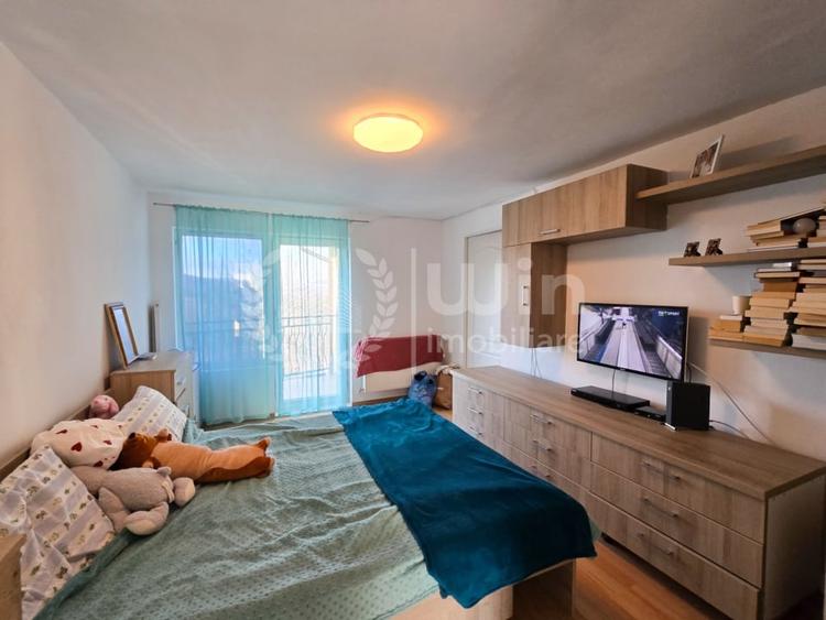 Casă individuală cu 7 camere cu Canalizare în Gruia
