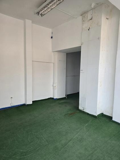 Spațiu comercial, de 50 mp, în Sud