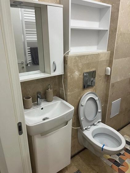 Apartament cu 2 camere semidecomandat în Prelungirea Ghencea