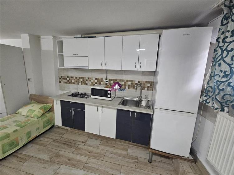 3 paturi garsoniera de inchiriat pentru locuit Muncitori Angajati (Oferta 45) - 1