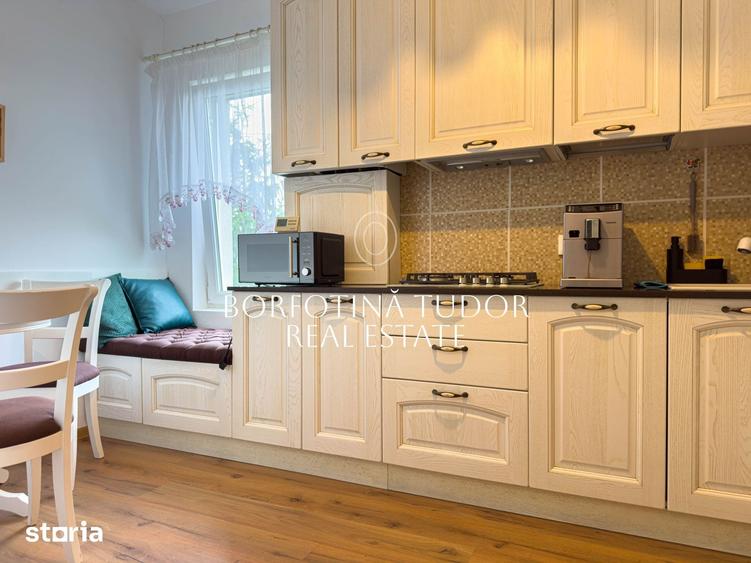 Apartament cu 3 camere decomandat în Zorilor