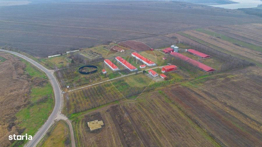 Spațiu comercial, de 6,076 mp, în Central