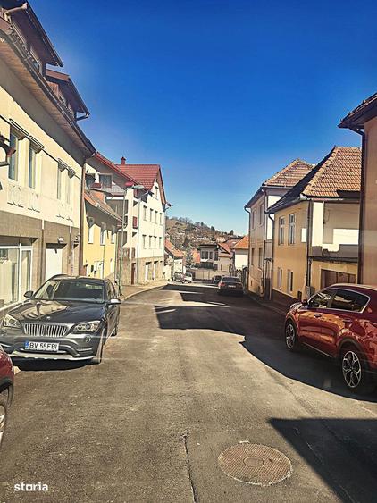 Garsonieră în Schei