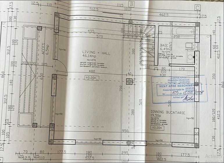 Casă individuală cu 5 camere cu Canalizare în Central