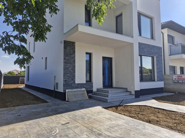 Apartament cu 2 camere decomandat în Tunari