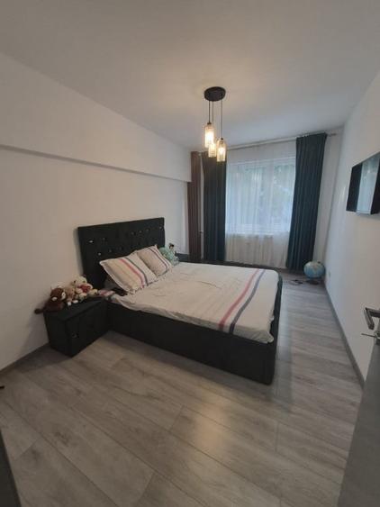 Apartament cu 2 camere decomandat în Doamna Ghica