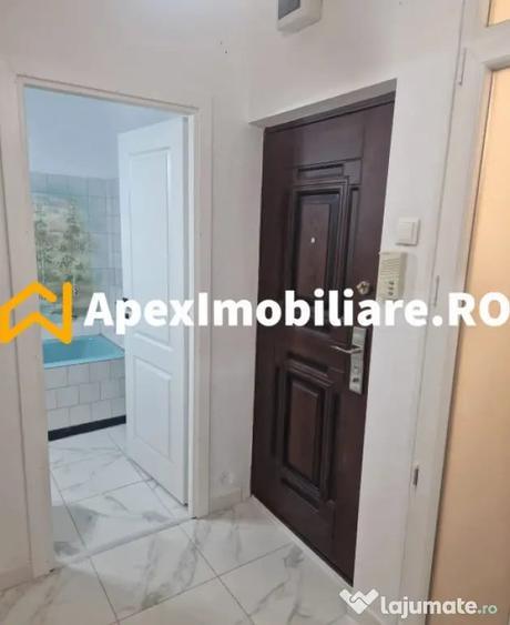 Apartament cu 2 camere decomandat în Drumul Taberei