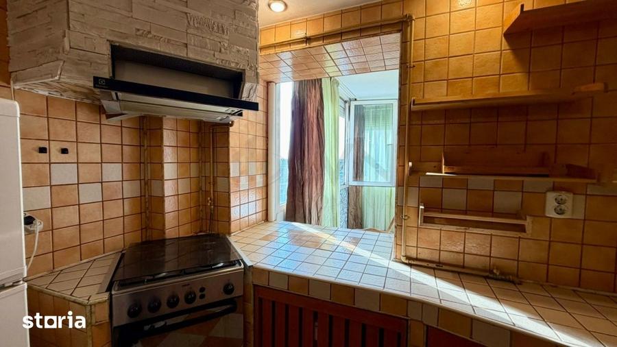 Apartament cu 2 camere semidecomandat, mobilat în Moșilor
