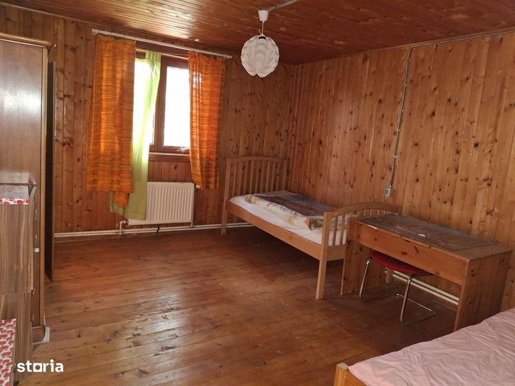 Casă cu 4 camere în Bazna