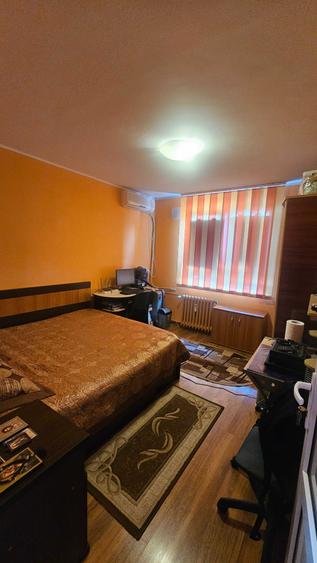 Vanzare apartament 4 camere mobilat, utilat Dristor-strada Racari - 7