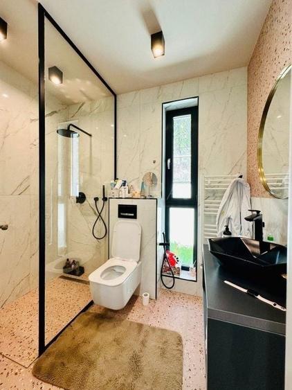 Duplex cu 4 camere cu Canalizare în Grigorescu