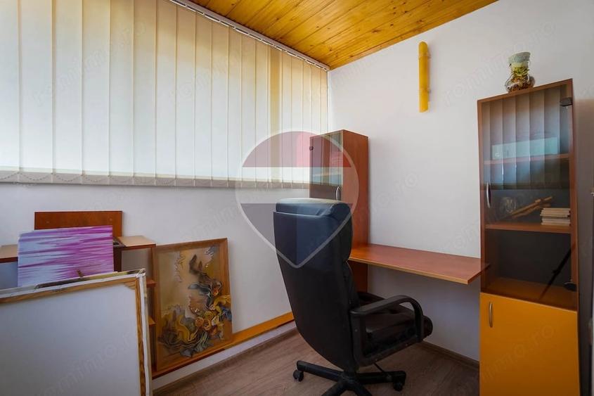 Apartament cu 4 camere decomandat în Centrul Civic