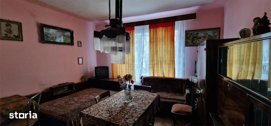 Casă cu 4 camere cu Teren 108 Mp în Muncitoresc