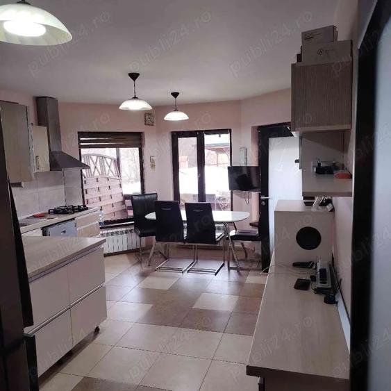 Casă cu Teren 500 Mp în Bârnova