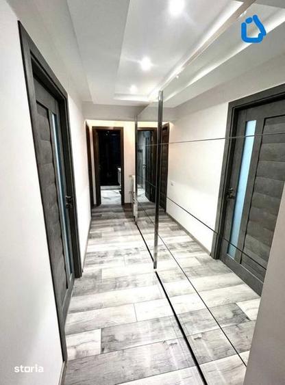 Apartament cu 3 camere decomandat, mobilat în Central